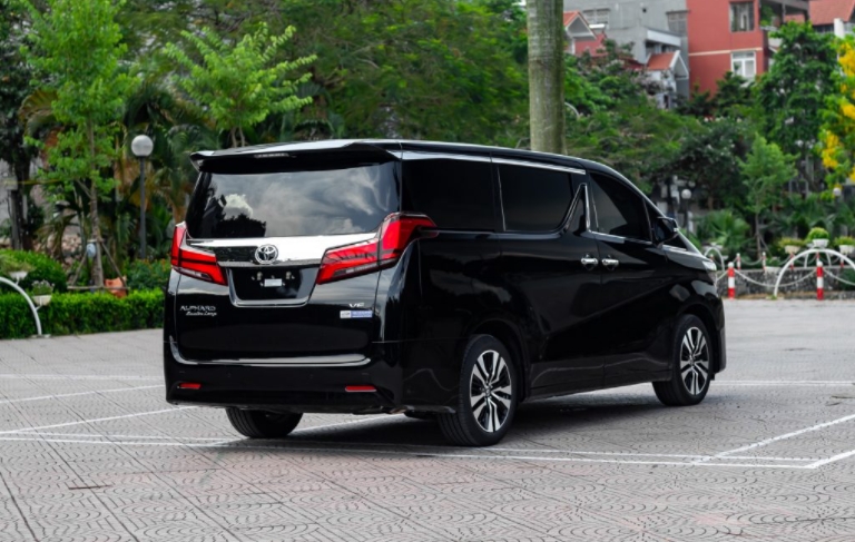 alphard-luxury_24