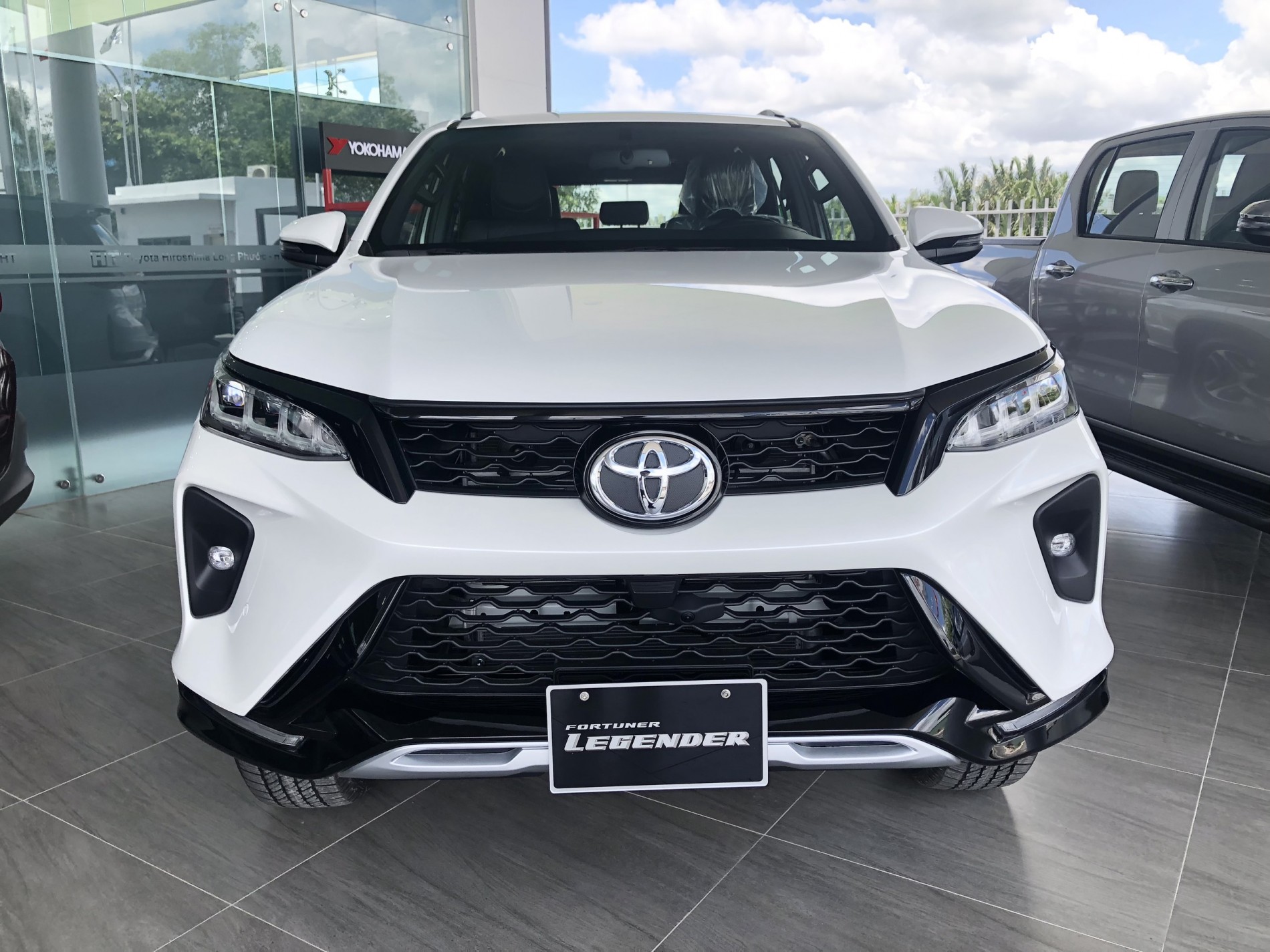 fortuner-legender_35