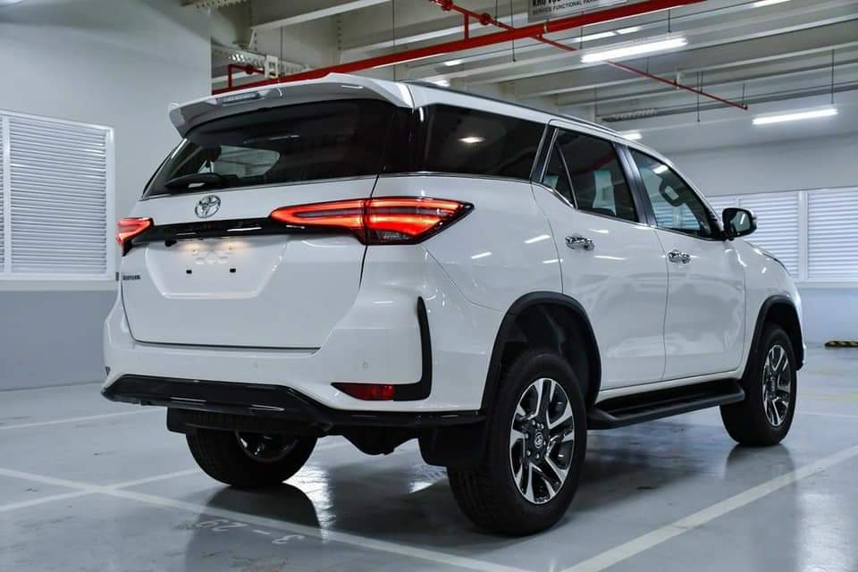 fortuner-legender_50