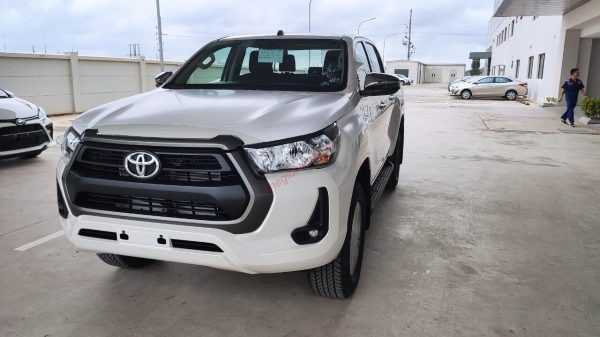 toyota-hilux_13